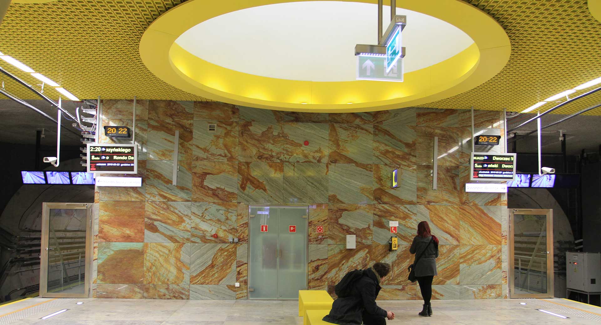 metro varsovia apache topo